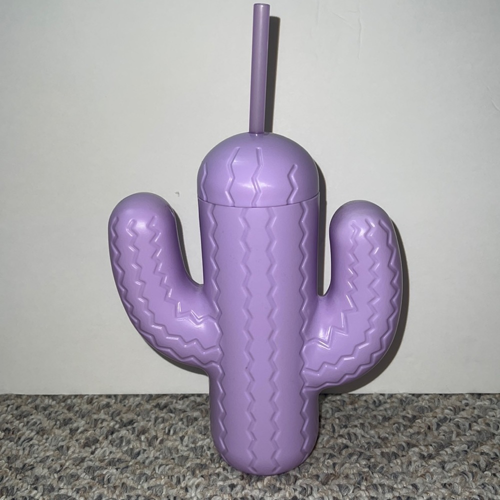 “Pink sky” purple 21 oz cactus cup with straw. New, clean condition. Never used